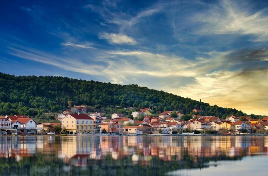 Nika Villa Bilice Kültér fotó